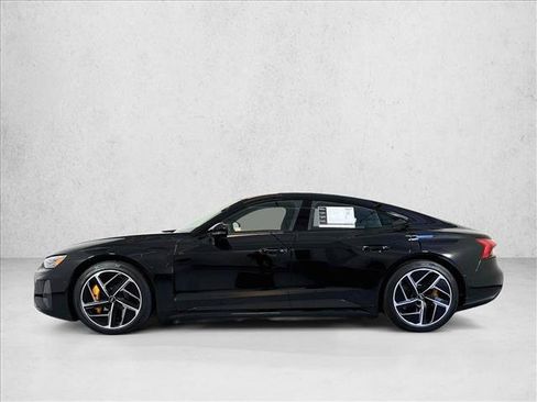 Used 2023 Audi RS e-tron GT w/ Carbon Performance Package AWD/4WD image 8
