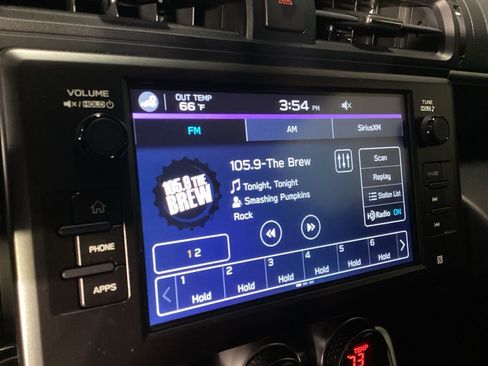 Used 2025 Toyota GR86 Premium w/ ALL Weather Mat Package (TMS) image 13