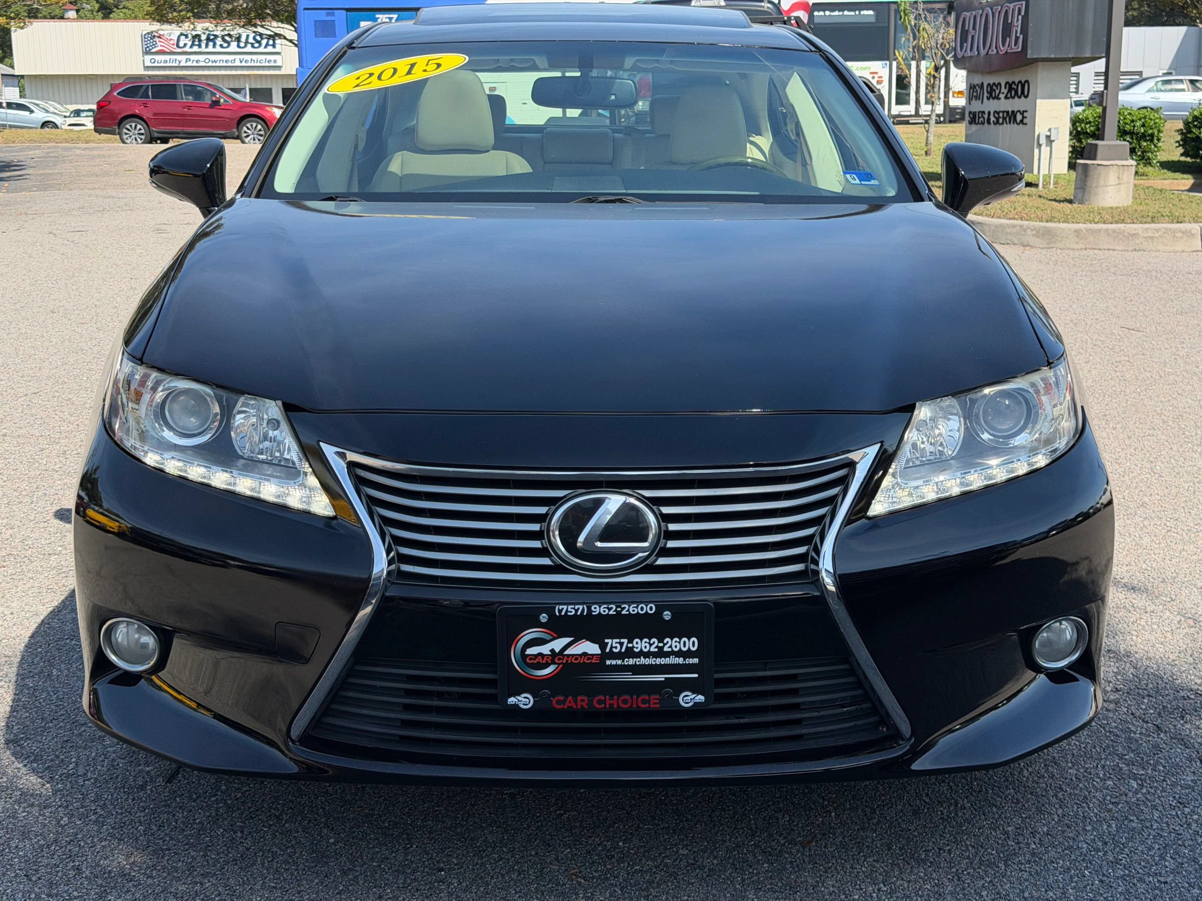 Used 2015 Lexus ES 350 w/ Premium Package FWD image 2
