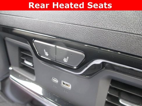 Used 2025 Chevrolet Silverado 1500 ZR2 w/ Technology Package image 25