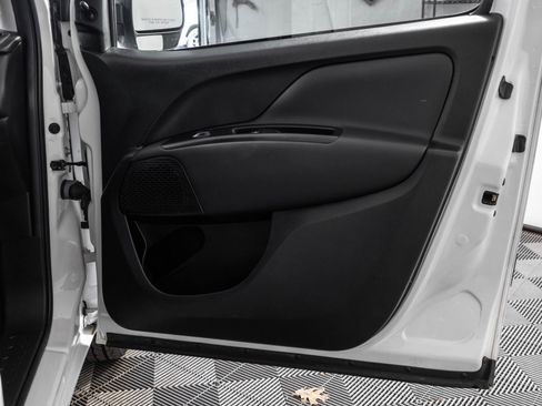 Used 2019 RAM ProMaster City Tradesman FWD image 36