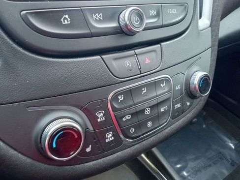 Used 2023 Chevrolet Malibu LT image 27