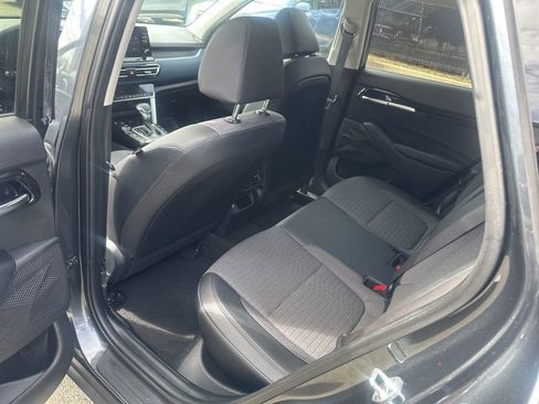 Used 2023 Kia Seltos S image 28