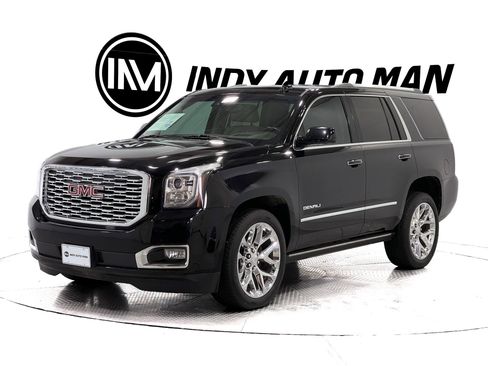 Used 2020 GMC Yukon Denali w/ Denali Premium Package image 8
