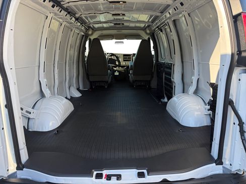 New 2025 Chevrolet Express 2500 w/ Driver Convenience Package image 16