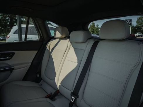 Certified 2023 Mercedes-Benz GLC 300 4MATIC image 31