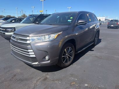 Used 2019 Toyota Highlander XLE