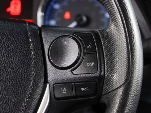 Used 2019 Toyota Corolla LE image 14