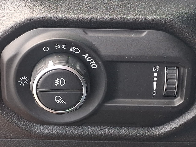 Used 2025 Jeep Gladiator Sport AWD/4WD image 23