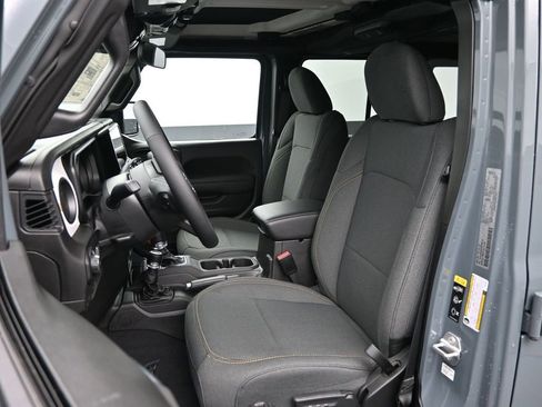 New 2025 Jeep Wrangler Sport S image 24