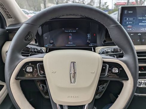 New 2026 Lincoln Corsair Reserve AWD/4WD image 25