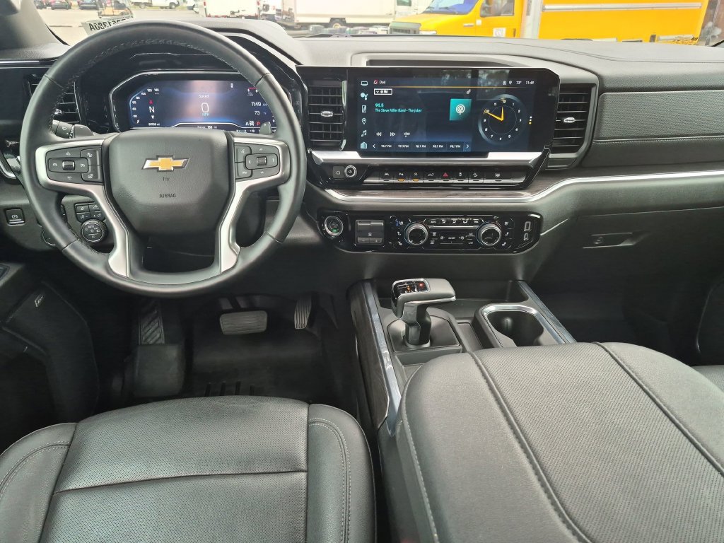 Used 2024 Chevrolet Silverado 1500 LTZ w/ LTZ Premium Package AWD/4WD image 36