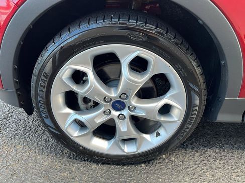 Used 2014 Ford Escape Titanium AWD/4WD image 16
