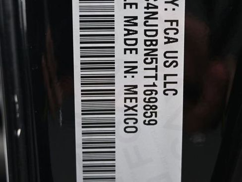 New 2026 Jeep Compass Latitude image 20