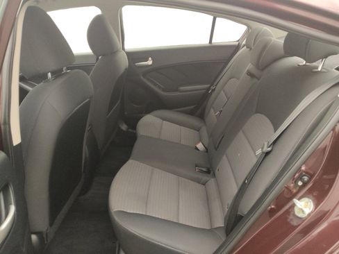 Used 2018 Kia Forte LX w/ LX Popular Package FWD image 18