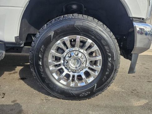 Used 2022 Ford F350 Lariat w/ Lariat Ultimate Package image 31