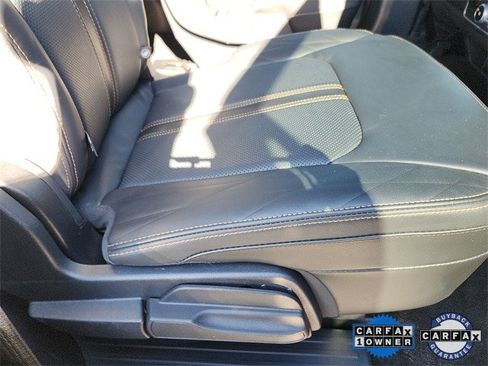 Certified 2022 Ford Expedition Platinum image 30