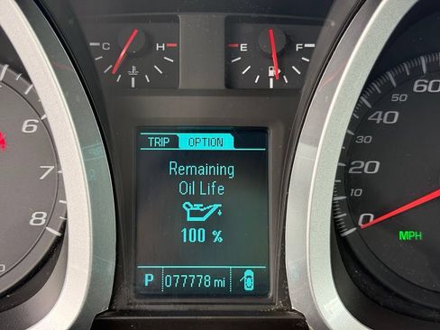 Used 2015 Chevrolet Equinox LT w/ Driver Convenience Package AWD/4WD image 4