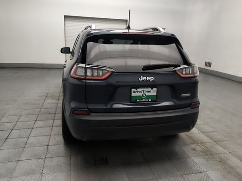 Used 2021 Jeep Cherokee Latitude FWD image 6