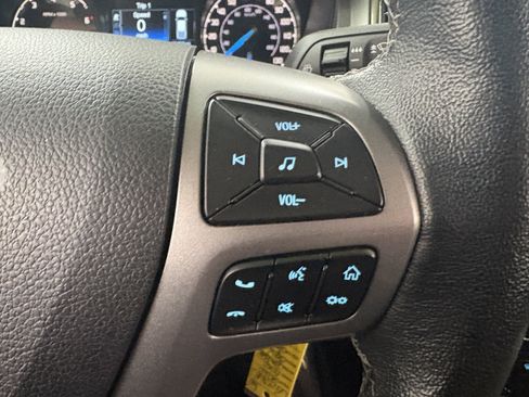 Used 2020 Ford Ranger XLT w/ Equipment Group 302A Luxury AWD/4WD image 29
