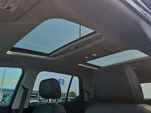 Used 2020 Chevrolet Traverse Premier w/ Redline Edition AWD/4WD image 31