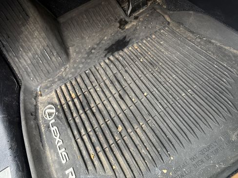 Used 2022 Lexus RX 350L Premium image 17