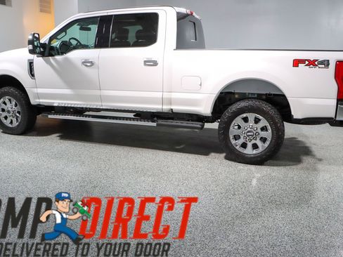 Used 2017 Ford F250 Lariat w/ Chrome Package AWD/4WD image 10