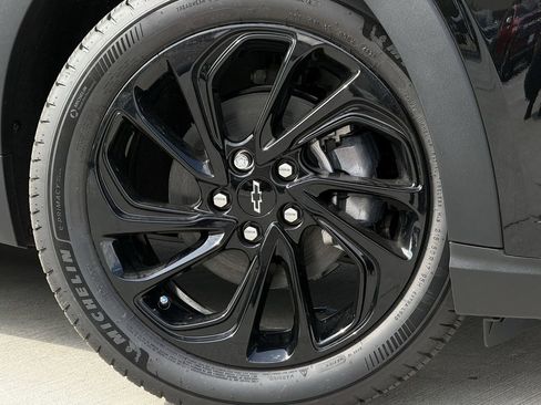 New 2027 Chevrolet Bolt RS FWD image 9