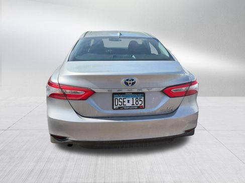 Certified 2019 Toyota Camry LE FWD image 5