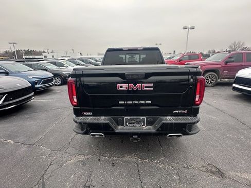 Used 2020 GMC Sierra 1500 AT4 w/ AT4 Preferred Package image 4
