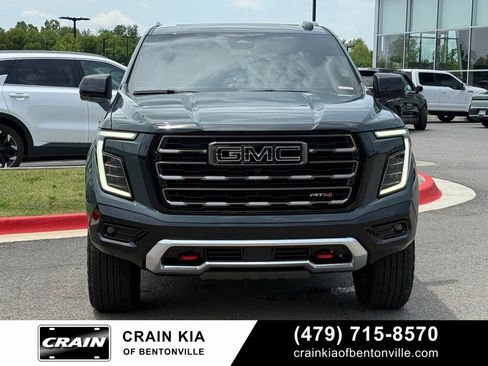 Used 2026 GMC Yukon AT4 Ultimate AWD/4WD image 2