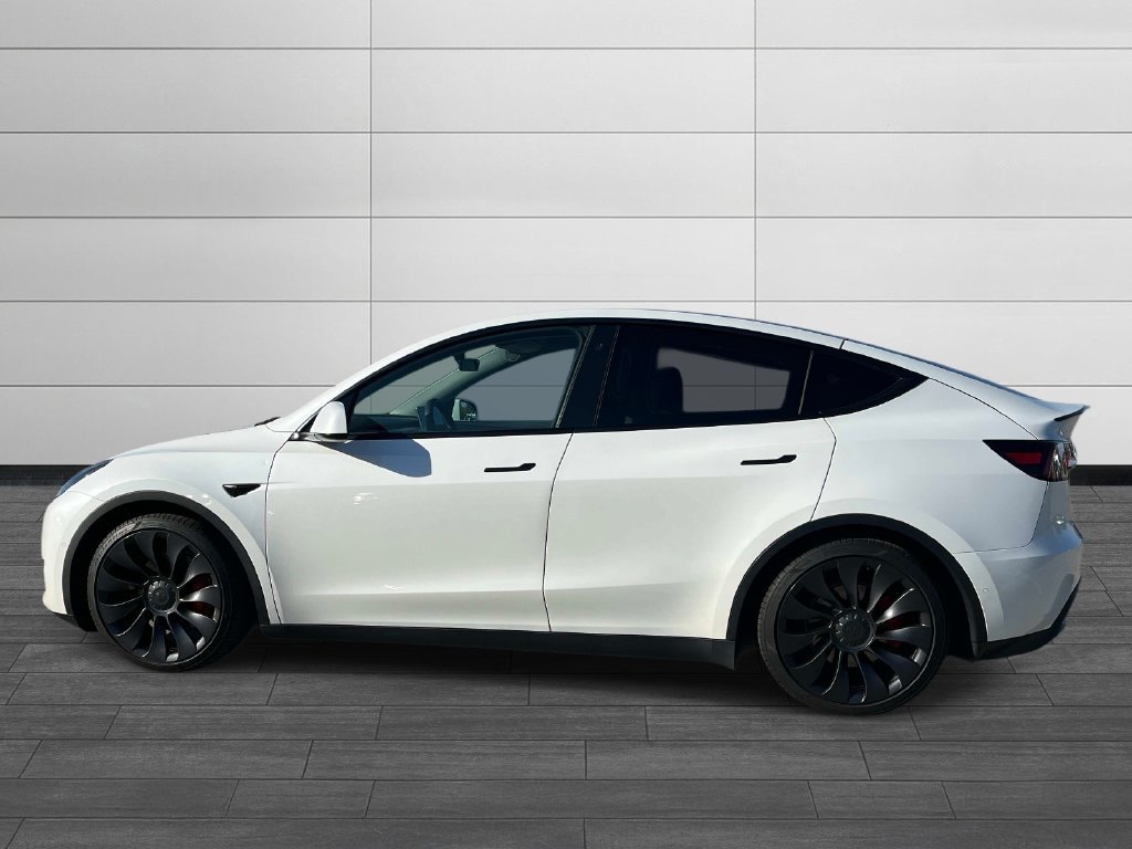 Used 2021 Tesla Model Y Performance AWD/4WD image 2