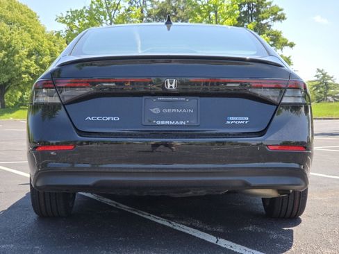 Certified 2025 Honda Accord Sport image 21