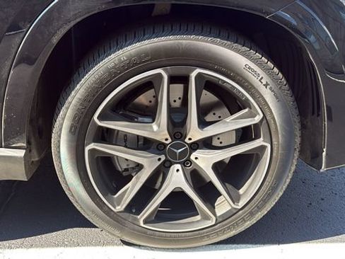 Certified 2024 Mercedes-Benz GLE 53 AMG 4MATIC image 8