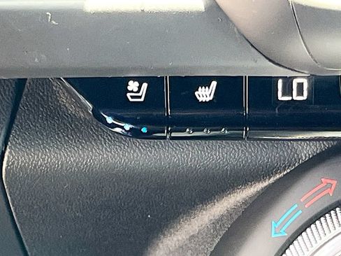 Used 2022 Chevrolet Camaro SS RWD image 20