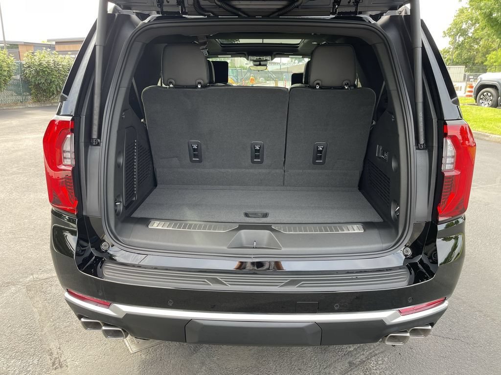 New 2026 GMC Yukon Denali w/ Advanced Technology Package AWD/4WD image 27