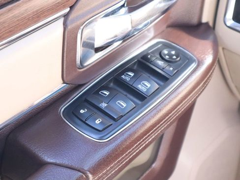 Used 2016 RAM 1500 Laramie w/ Convenience Group image 30