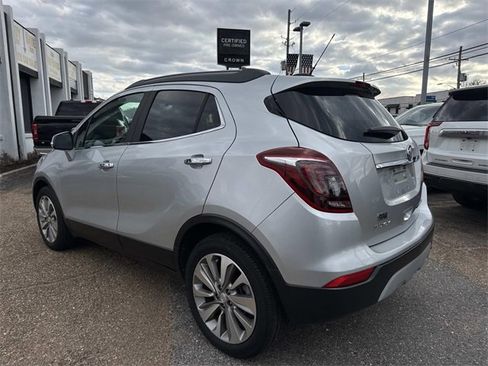 Used 2018 Buick Encore Preferred image 9
