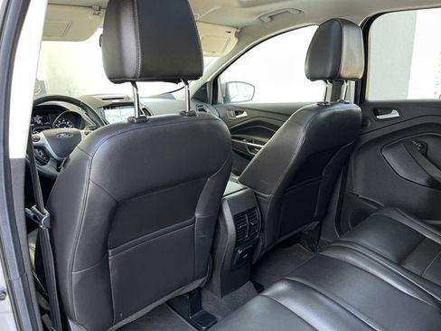 Used 2016 Ford Escape Titanium AWD/4WD image 18