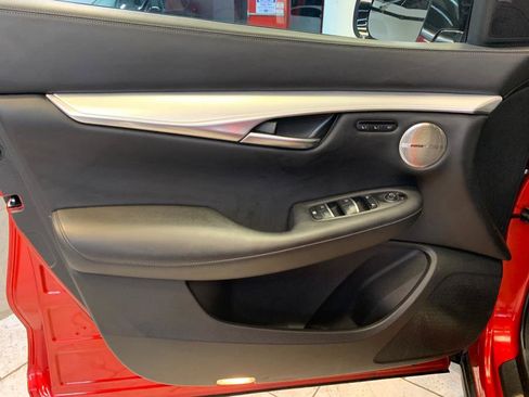 Used 2021 INFINITI QX50 Sensory image 14