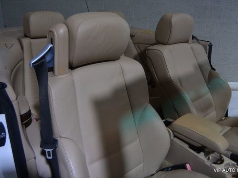 Used 2005 BMW 330Ci Convertible image 20