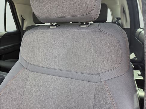 Used 2025 Ford Expedition Active RWD image 17
