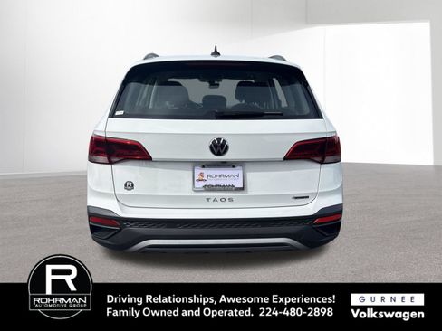 Used 2023 Volkswagen Taos S w/ Driver Assistance Package AWD/4WD image 9