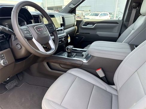 New 2026 GMC Sierra 1500 SLT w/ SLT Premium Plus Package image 17