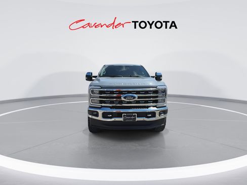 Used 2024 Ford F250 Lariat w/ Lariat Ultimate Package image 3