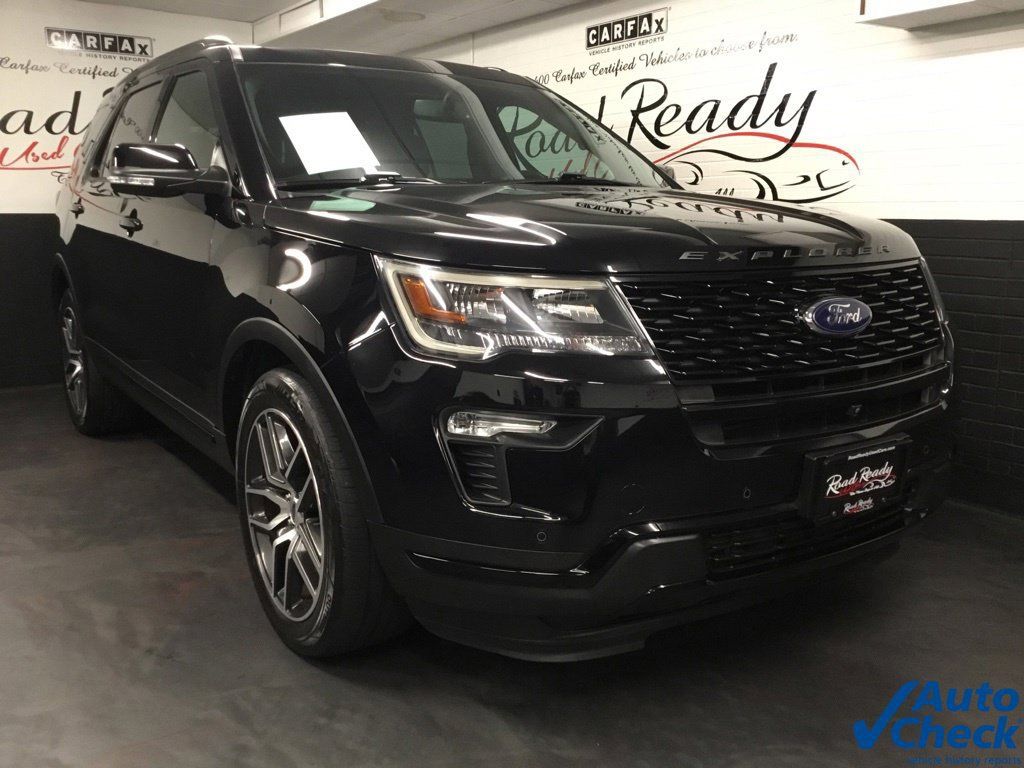 Used 2019 Ford Explorer Sport w/ Equipment Group 401A AWD/4WD image 3