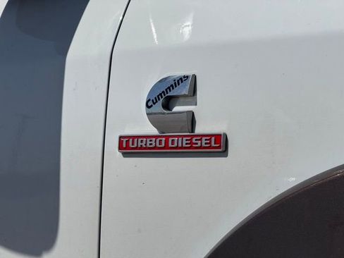 Used 2024 RAM 3500 Limited w/ Towing Technology Group image 10