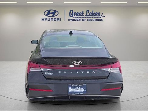 New 2026 Hyundai Elantra SEL Sport Premium FWD image 6