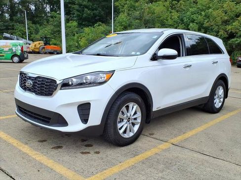 Used 2020 Kia Sorento LX AWD/4WD image 3