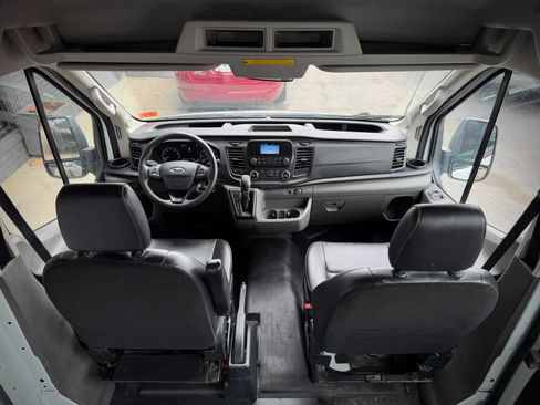 Used 2020 Ford Transit 250 Medium Roof AWD w/ Load Area Protection Package image 7